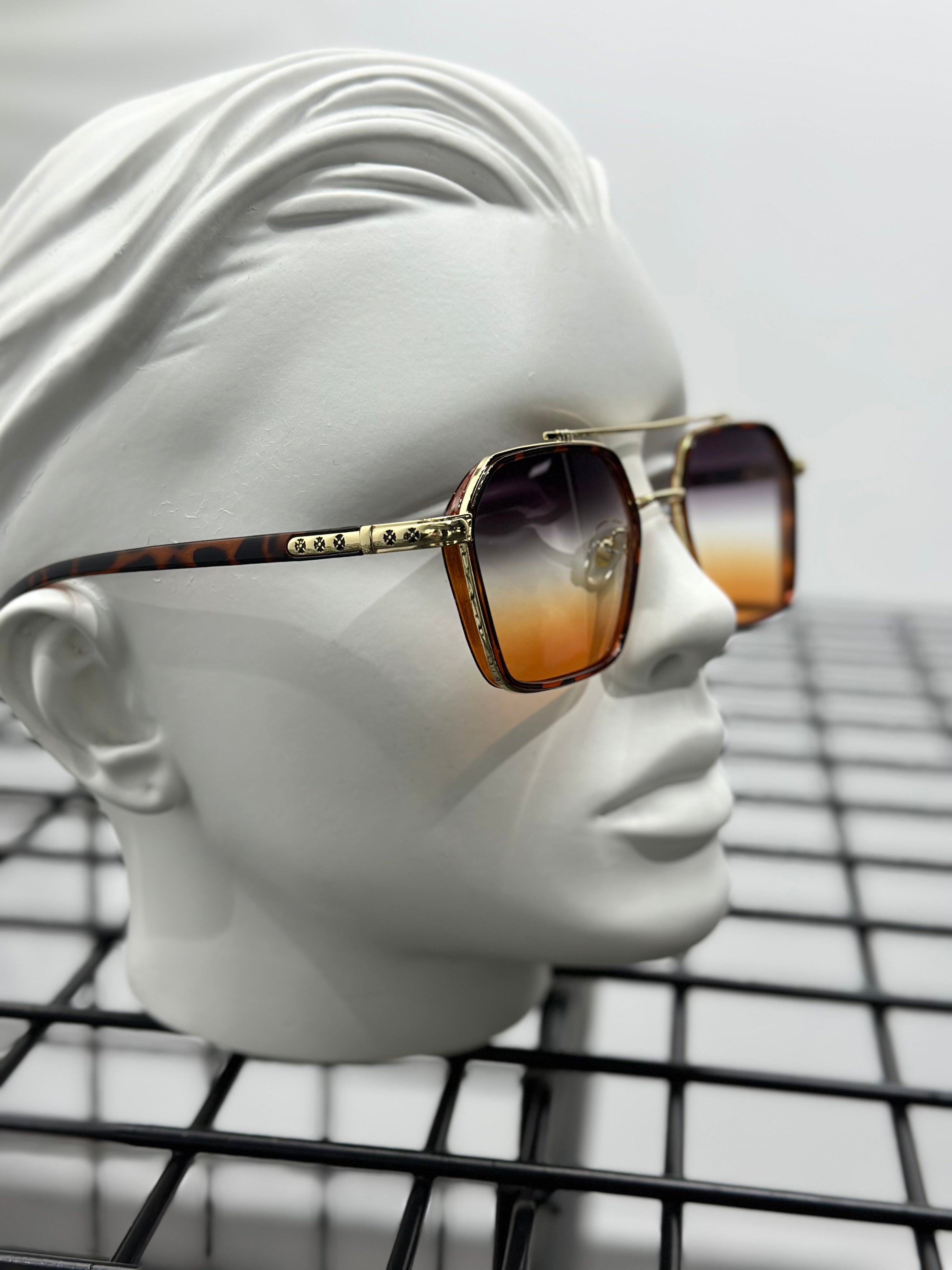 G162 Çelik Desenli Çerçeve Renkli Cam Gözlük