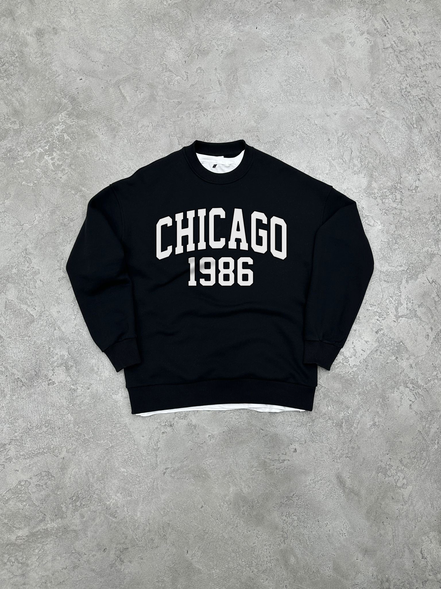 S121 3 İPLİK BİSİKLET YAKA ''CHICAGO'' BASKILI SWEAT